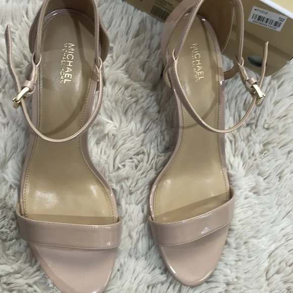 Michael kors Simone mid sandal pantent heels size 10 - Picture 6 of 6